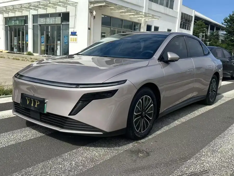 Nissan N6 180 Pro