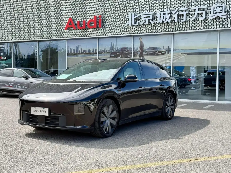 Li Auto i6 4WD Standard