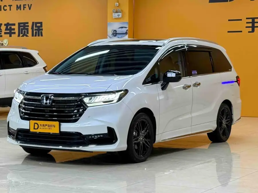Honda Odyssey 2.0L e:HEV ·