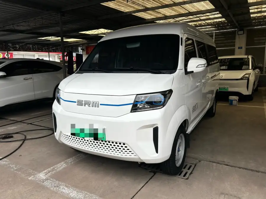 SRM Xinyuan Haoyun Standard 7 мест