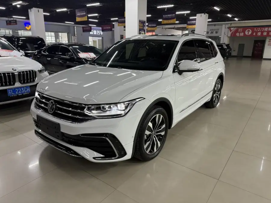 Volkswagen Tiguan L 330TSI 2WD R-Line
