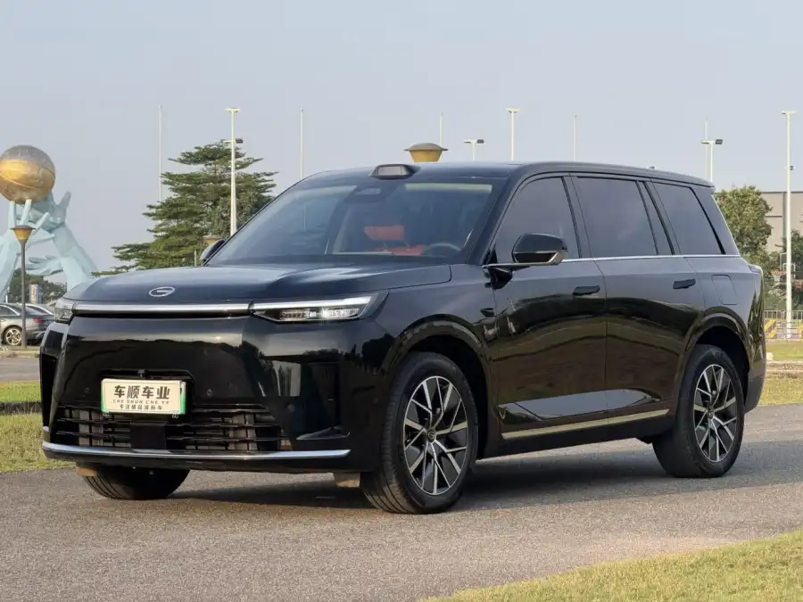 GAC Trumpchi Xiangwang S9 Ultra 6 мест
