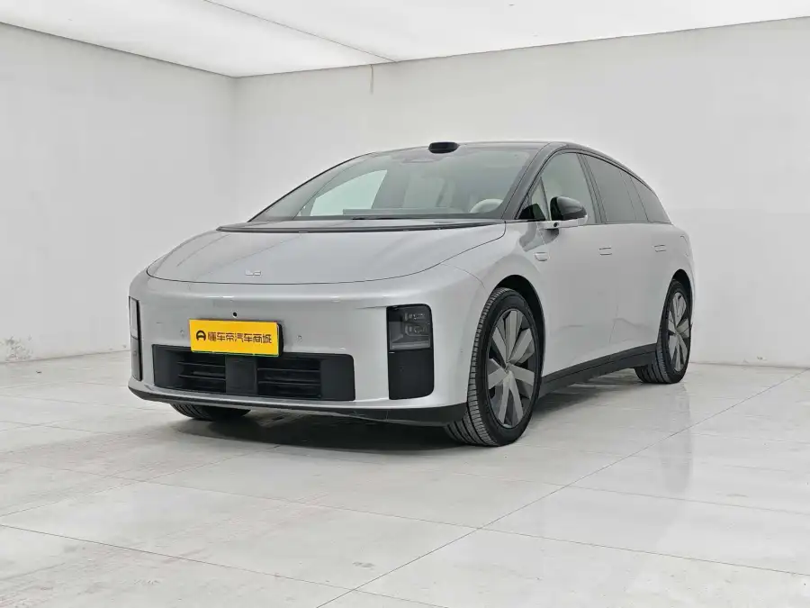 Li Auto i6 4WD Standard
