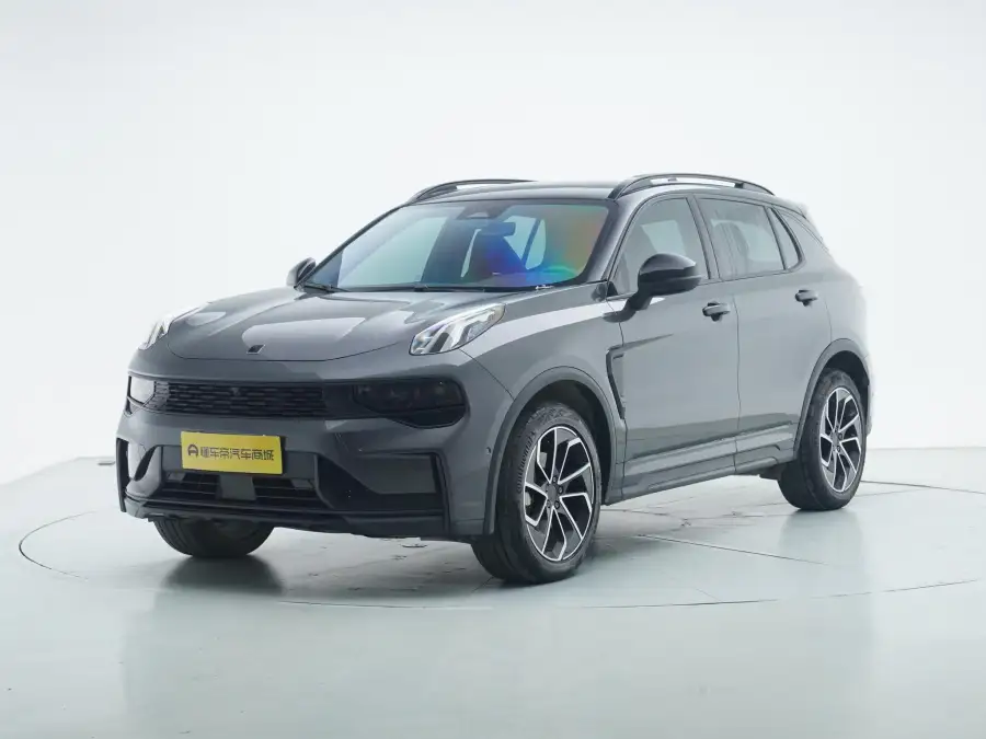 Lynk & Co 01 EM-F
