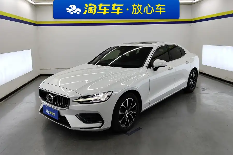 Volvo S60 T4 Luxury