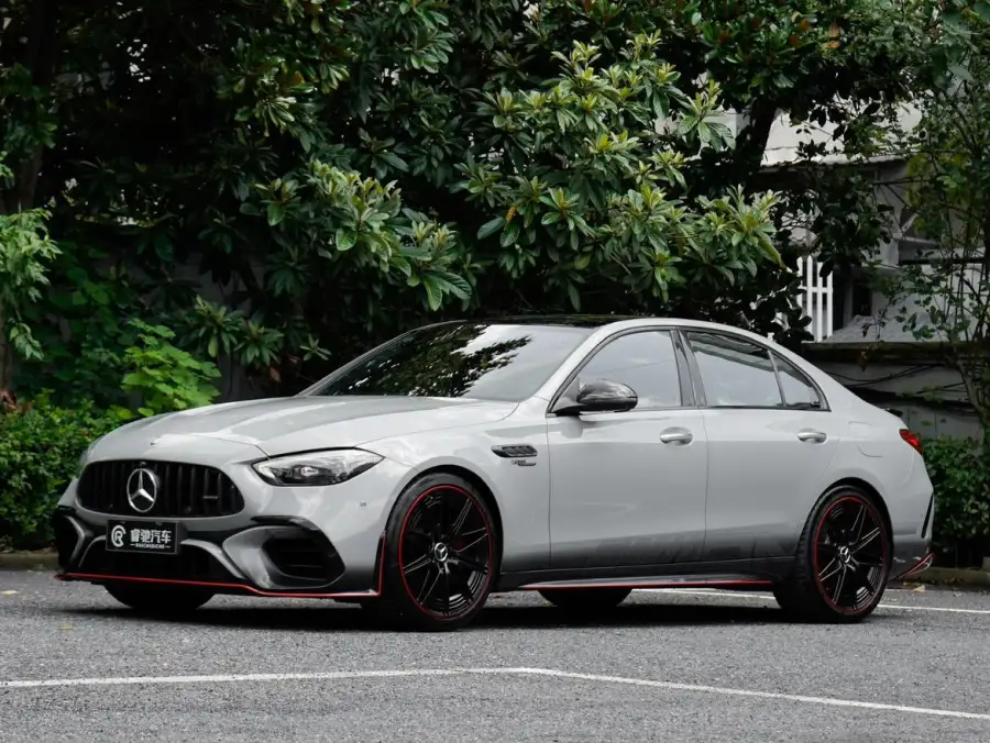 Mercedes-Benz C-Class AMG PHEV AMG C 63