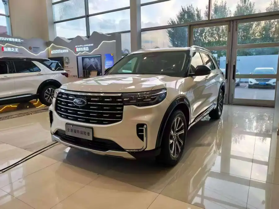 Ford Explorer 2.3T EcoBoost RWD 7 мест