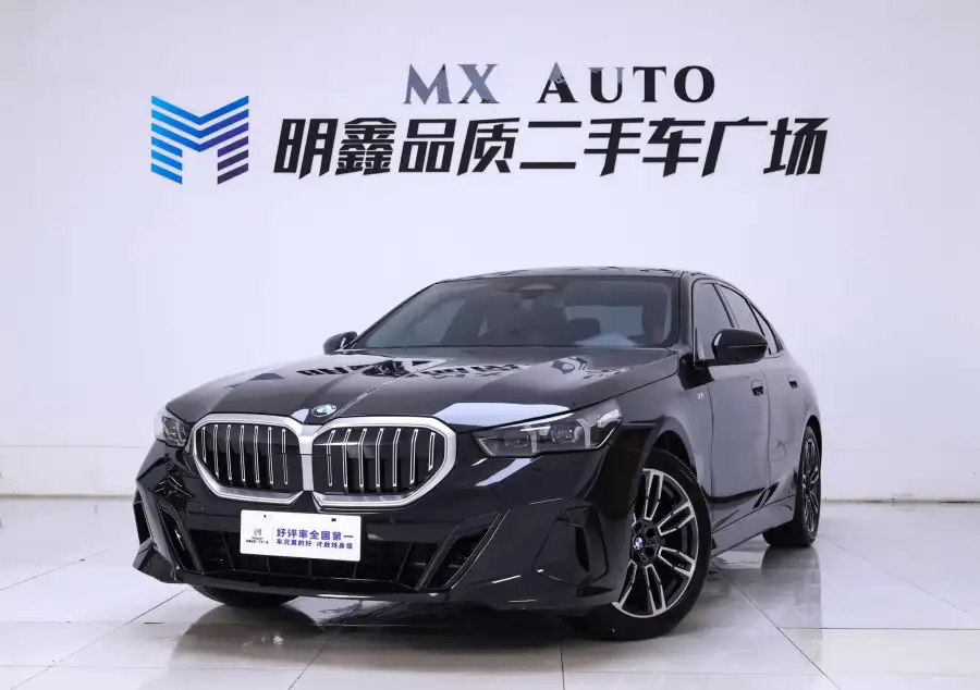 BMW 5 Series (Import) 525i M