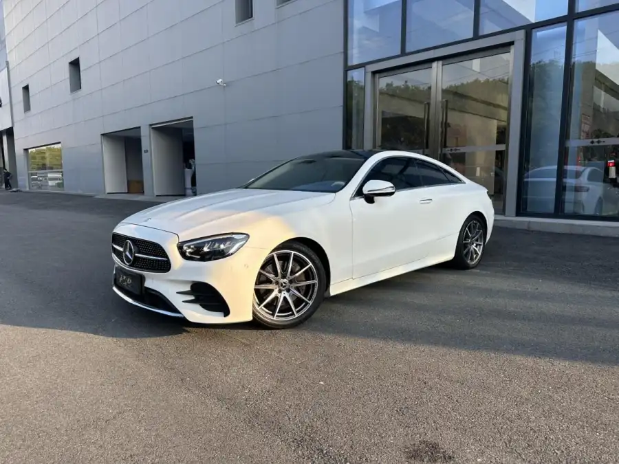 Mercedes-Benz E-Class (Import) E 260