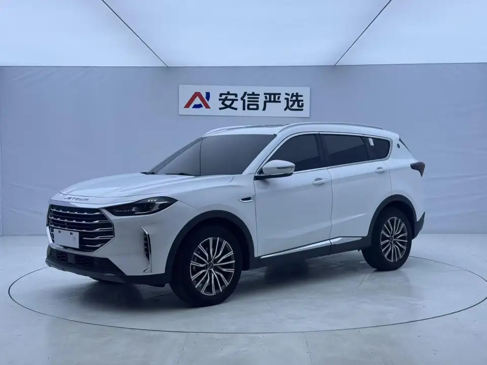 Jetour X70 Plus 1.5T DCT PRO 5 мест