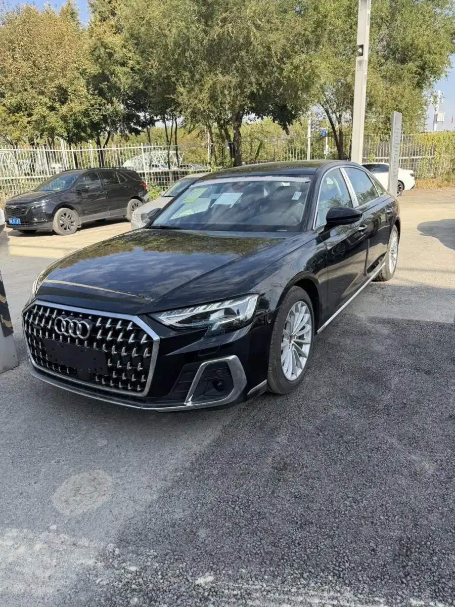 Audi A8 A8L 45 TFSI quattro Luxury