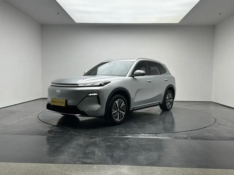 Geely Galaxy Starship 7 EM-i 120KM
