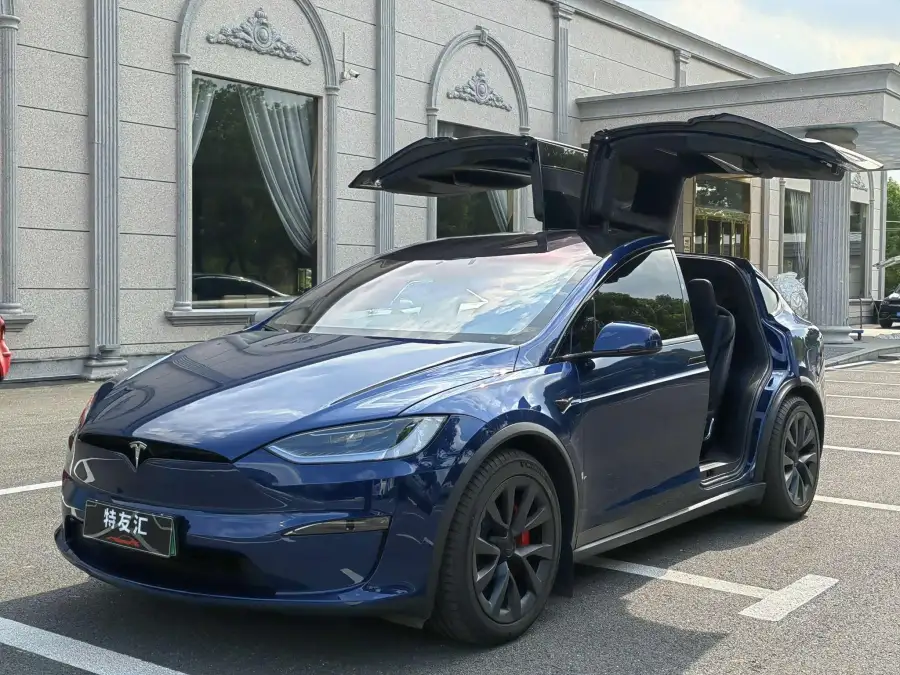 Tesla Model X Plaid
