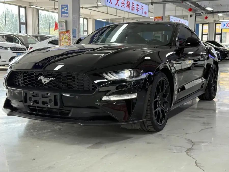 Ford Mustang 2.3T EcoBoost