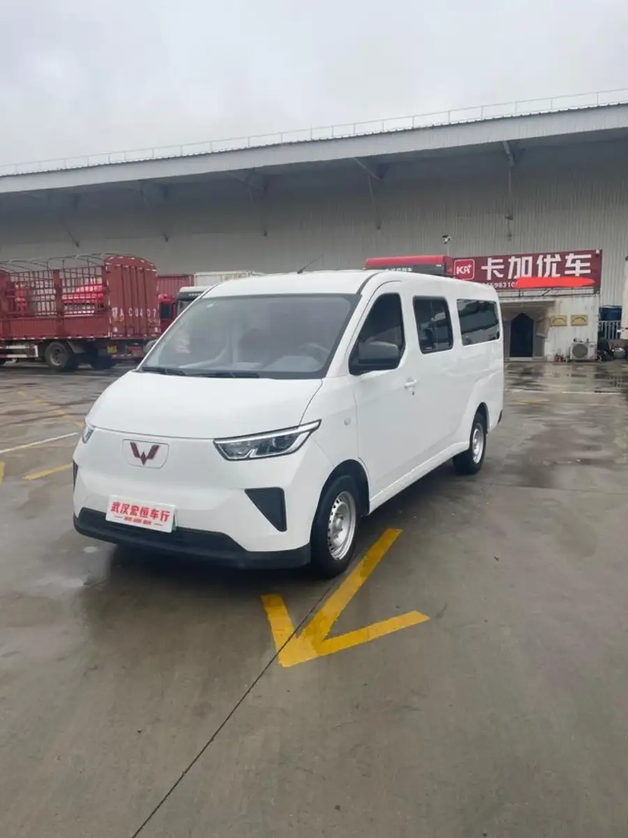 Wuling Yangguang 300km Comfort 60kW