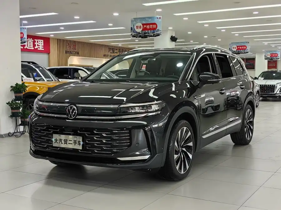 Volkswagen Talagon 450TSI 4WD Supreme 6 мест
