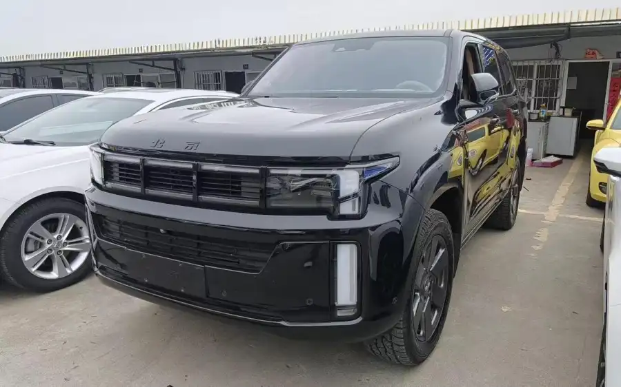 BAIC BJ BJ60 EREV 5 мест