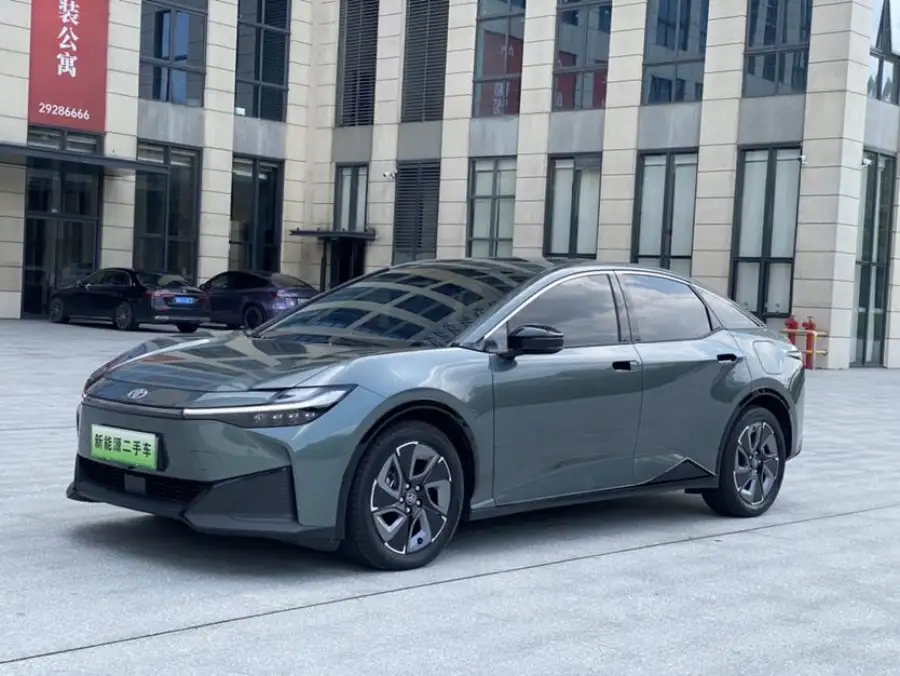Toyota bZ3 Smart PRO