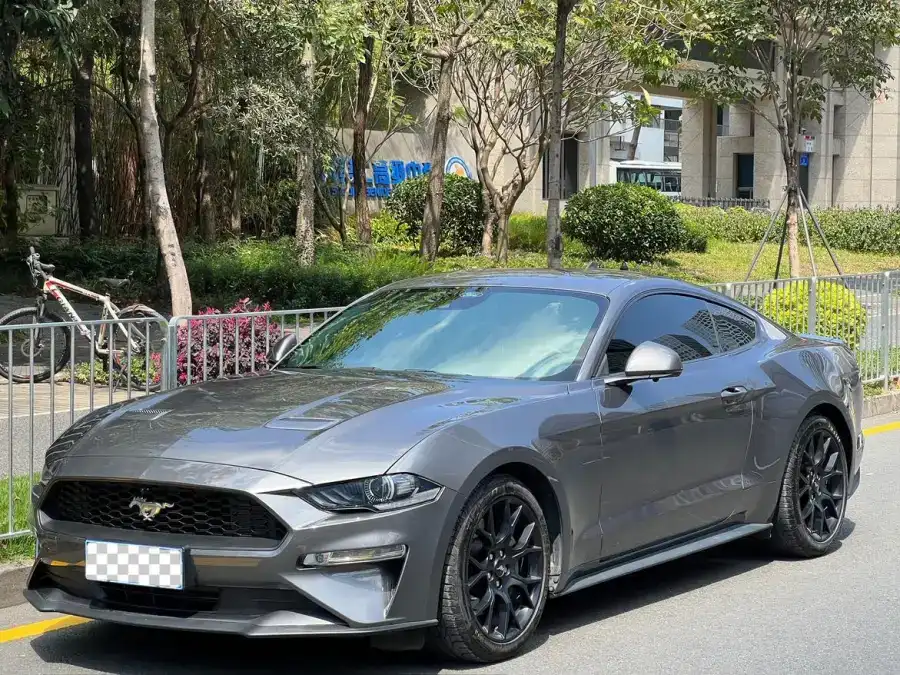 Ford Mustang 2.3T EcoBoost
