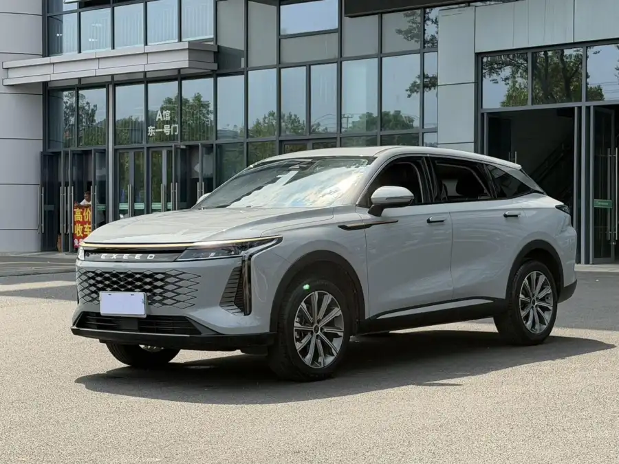 Exeed RX 400T 2WD