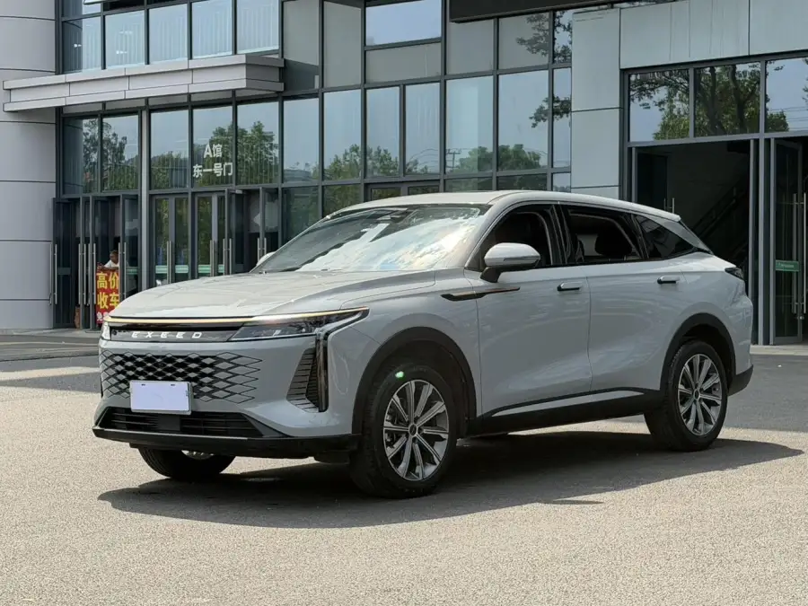 Exeed RX 400T 2WD