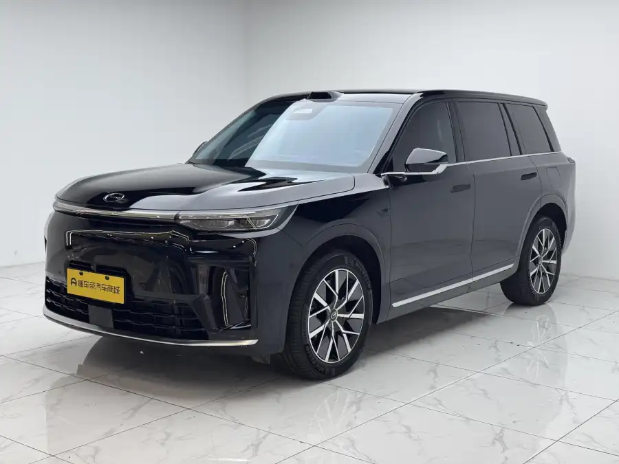 GAC Trumpchi Xiangwang S9 Ultra 6 мест