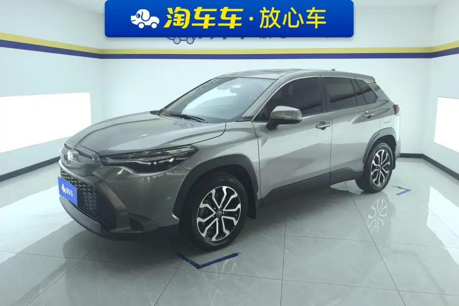 Toyota Frontlander 2.0L CVT Luxury