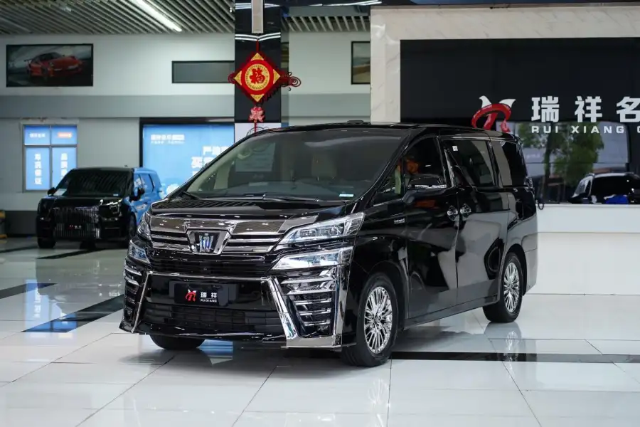 Toyota Vellfire 2.5L HV Premium