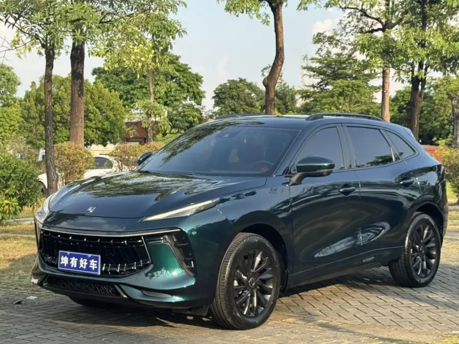 Dongfeng Forthing T5 EVO 1.5TD DCT