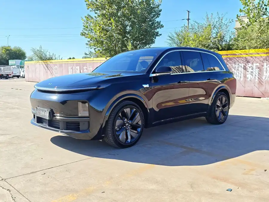 Li Auto L8 Pro