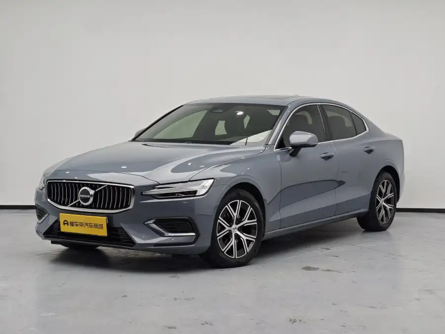 Volvo S60 B4 Luxury