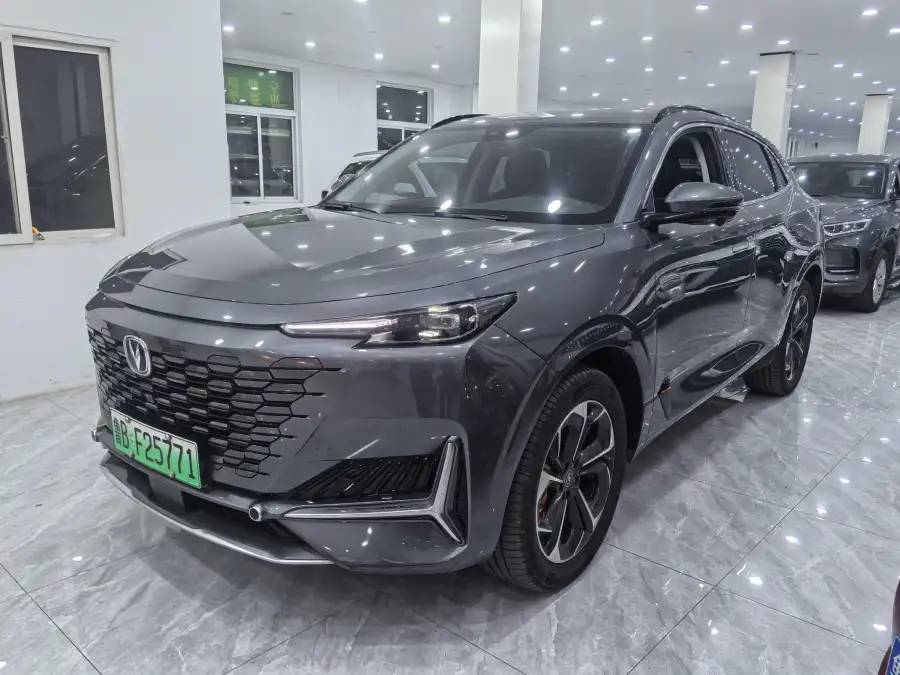 Changan UNI-K iDD iDD 1.5T 130km Premium