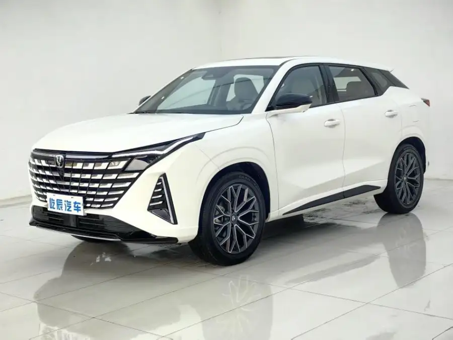 Changan UNI-Z 1.5T DCT Luxury