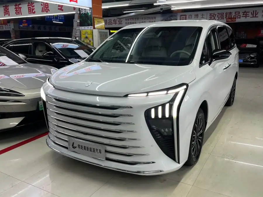 Dongfeng Forthing Xinghai V9 1.5TD 200km