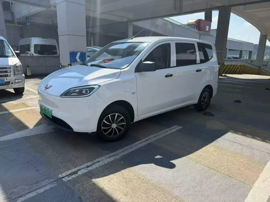 Wuling Hongguang EV 300KM