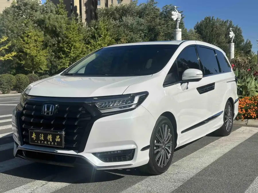 Honda Elysion 2.0L