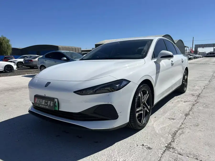Roewe D7 DMH 125