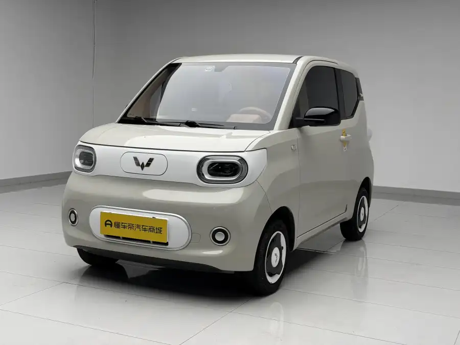 Wuling Hongguang MINIEV 215km