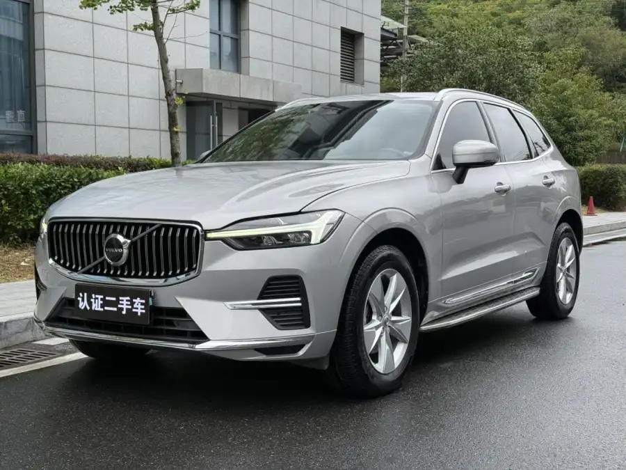 Volvo XC60 B5 4WD Luxury