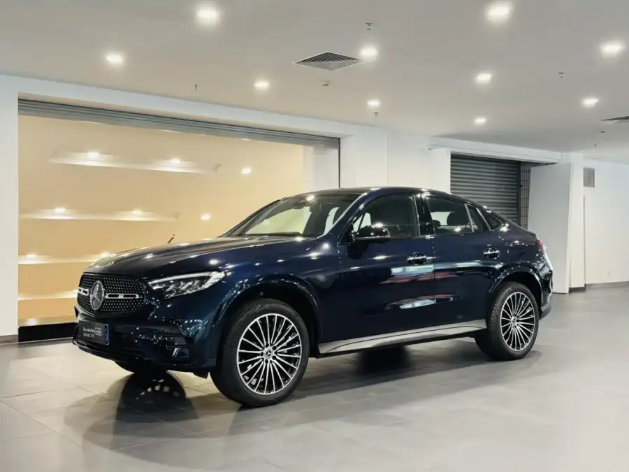 Mercedes-Benz GLC Coupe GLC 300 4MATIC SUV