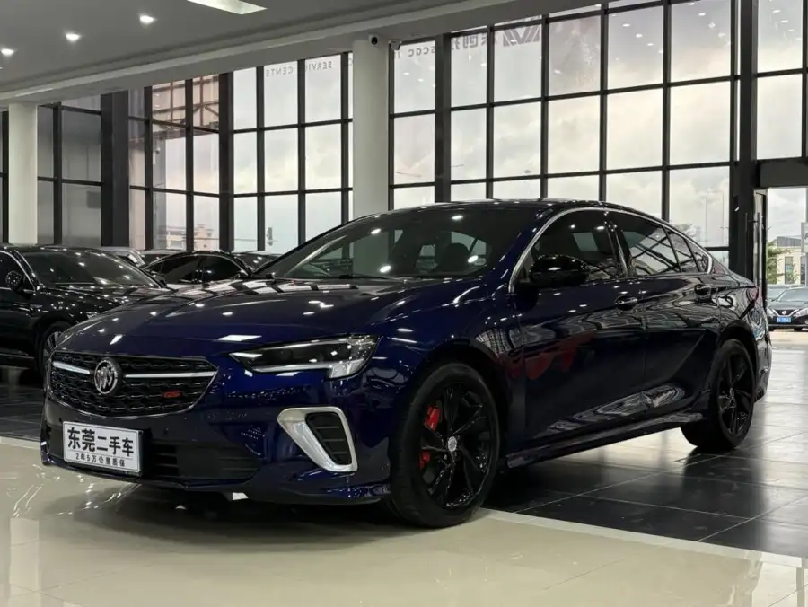 Buick Regal GS 28T Premium