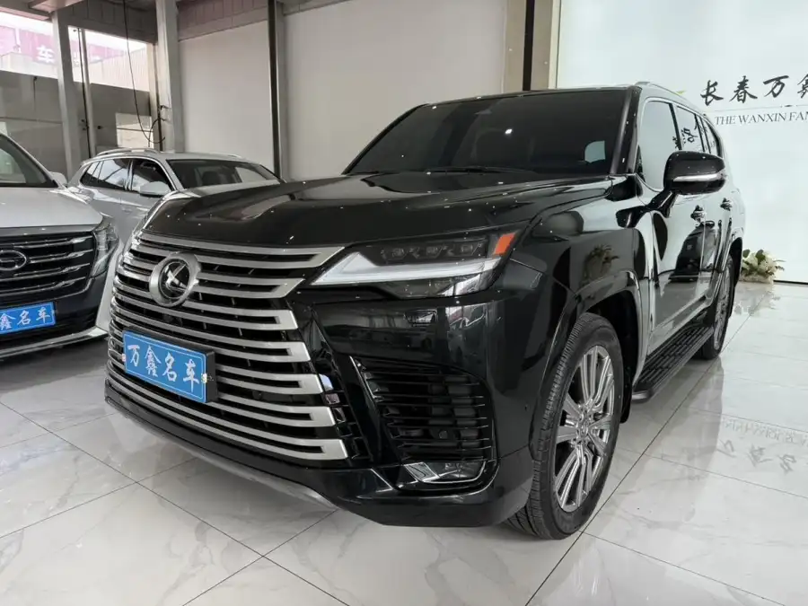 Lexus LX 700h VIP
