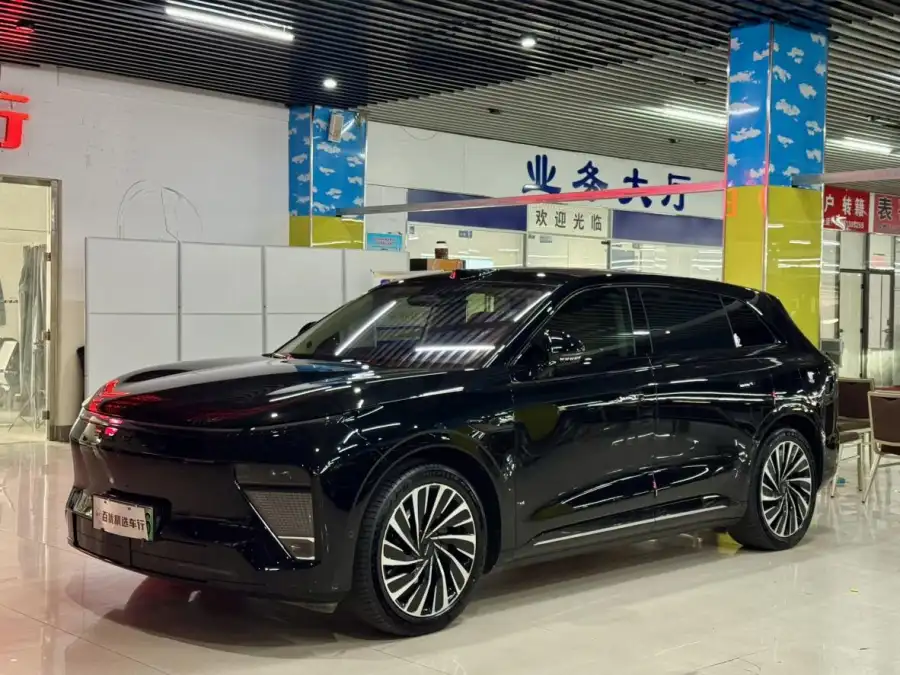 Exeed Sterra ET 4WD Ultra