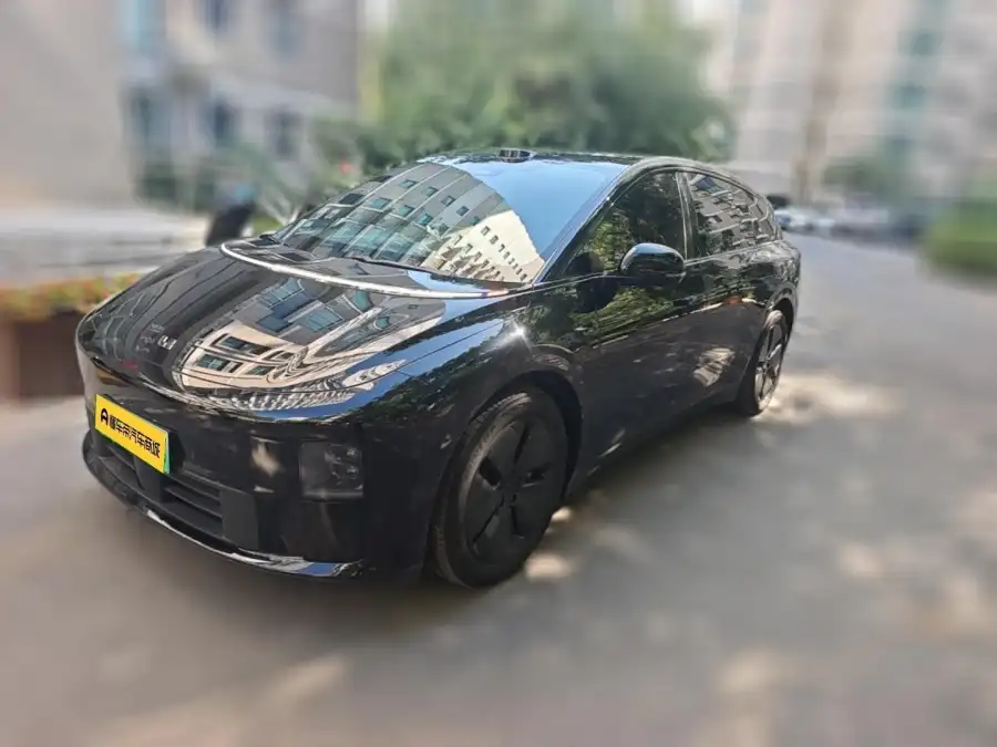 Li Auto i6 2WD Standard