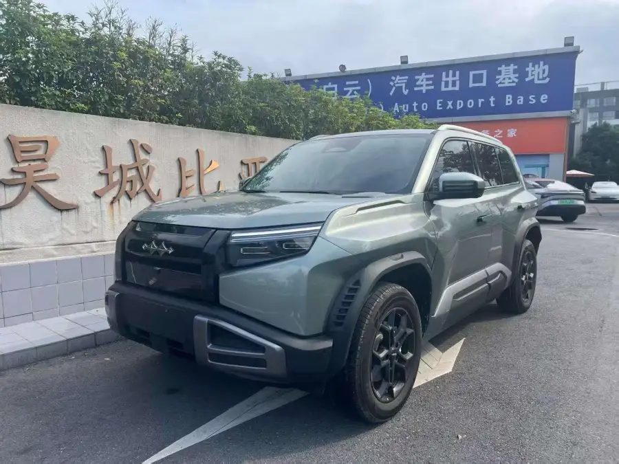 Fangchengbao Tai 3 620KM RWD