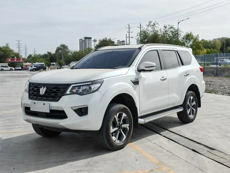 Dongfeng Fengdu Paladin 2.0T 4WD