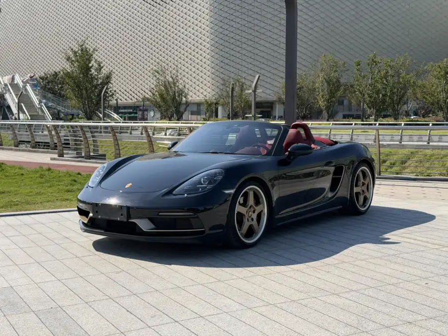Porsche 718 Boxster 2.5T 25