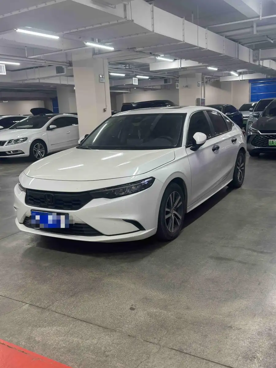 Honda Integra 240TURBO CVT ·