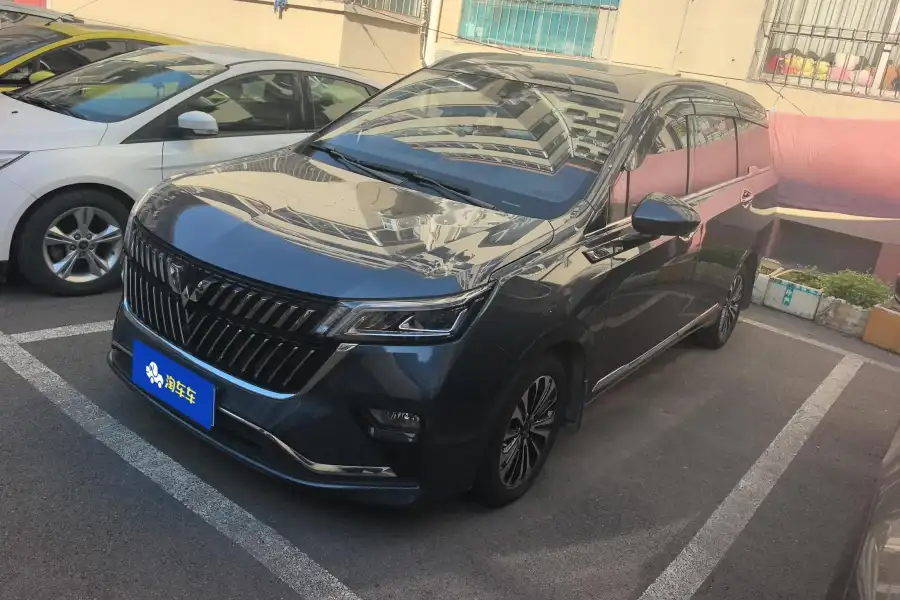 Wuling Jiachen 1.5T CVT Flagship