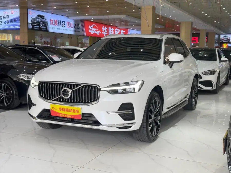 Volvo XC60 PHEV T8 4WD Long Range Luxury